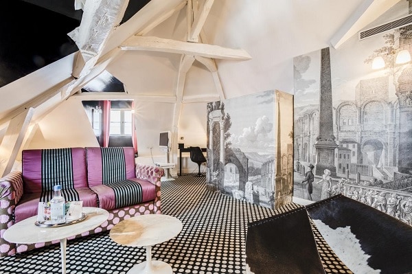 Hotel du Petit Moulin Paris