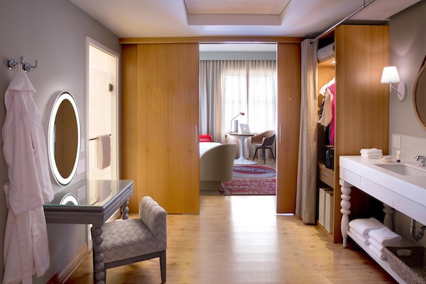 Virgin Hotel Chicago