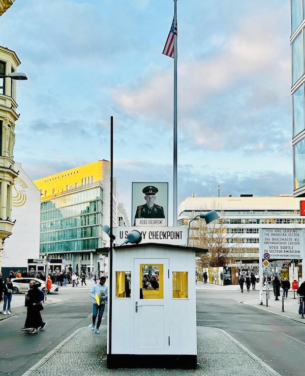 Berlin Checkpoint Charlie