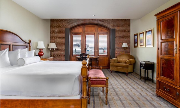 The Inn at Henderson's Wharf