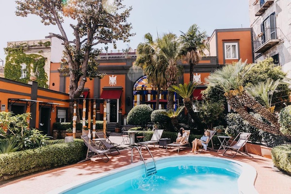 Costantinopoli 104 Naples