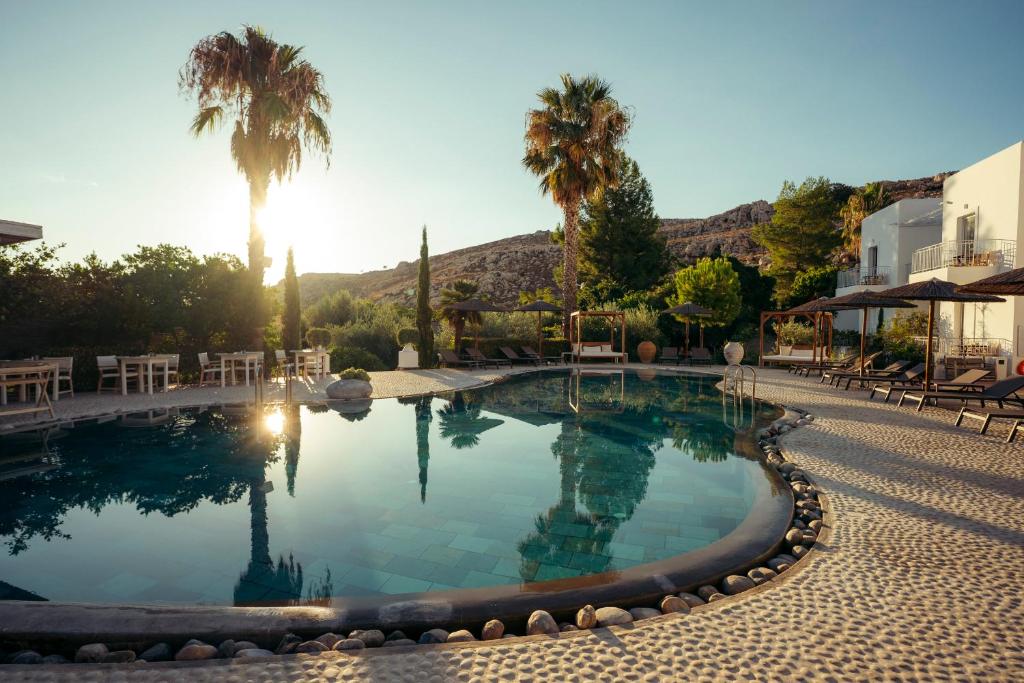 Caesars Gardens Hotel & Spa